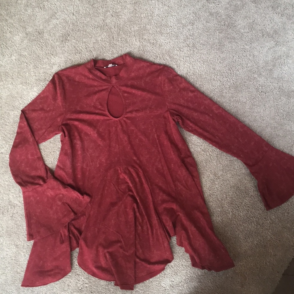 Adorable Red Tear Drop Cut Tunic